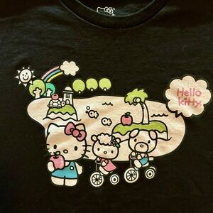 Hello Kitty Black Small T-Shirt, short sleeve, rolled edge on bottom